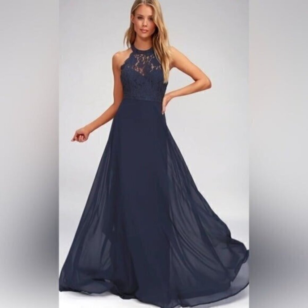 Lulus Elegant navy lace  maxi dress formal slit in front size Medium NWT